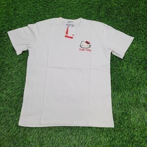 Sanrio Hello-Kitty Cat Shirt Womens Large 20x26 Chenille-Embroidered